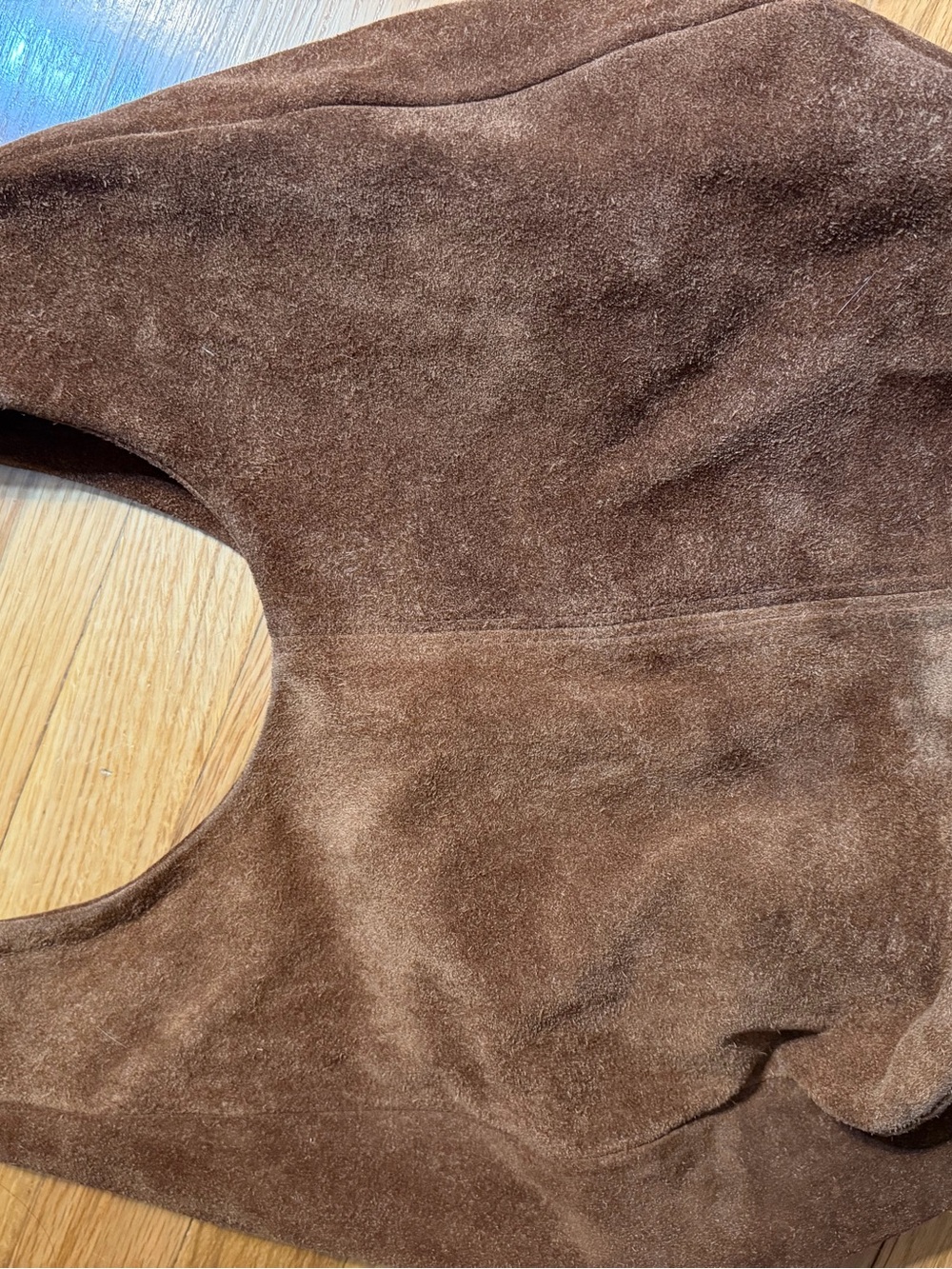 Bolongaro Trevor Genuine Suede Shoulder Bag - Picture 5 of 7